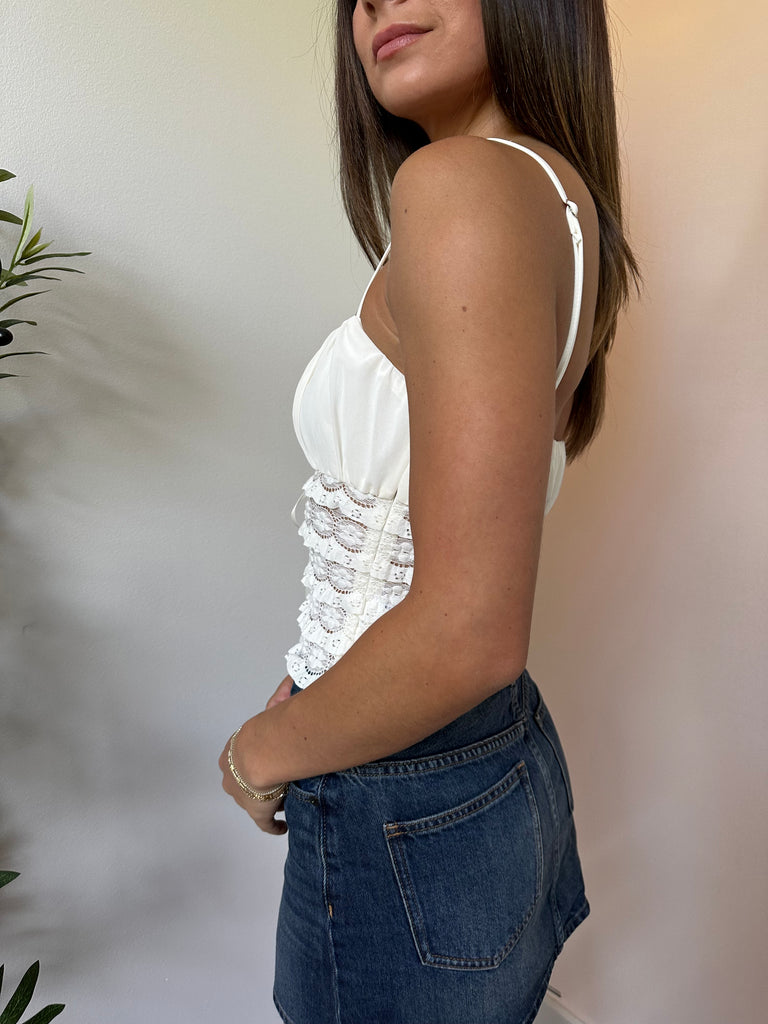 Daisy top